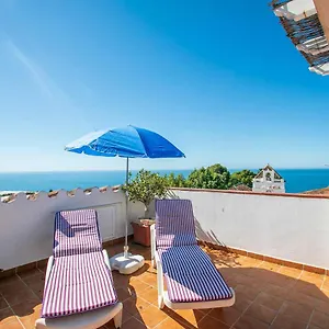 apartamentos-casa-yoli-en-maro-29787.1costadelsol.com/